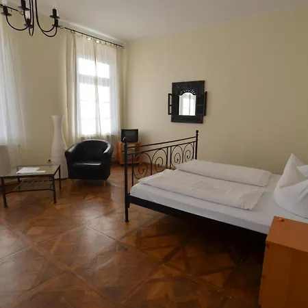 Han/Misafirhane Gaestehaus Seraphinum