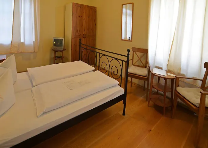 Gaestehaus Seraphinum Penzion 3*